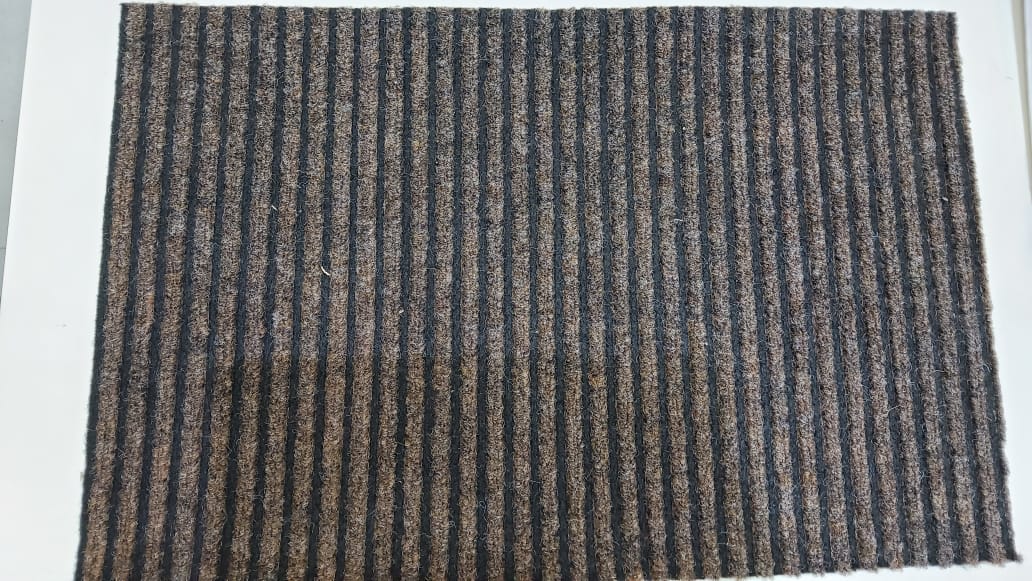 Ribbed 10 Moisture-Trapping Mat - Ultimate Floor Protection