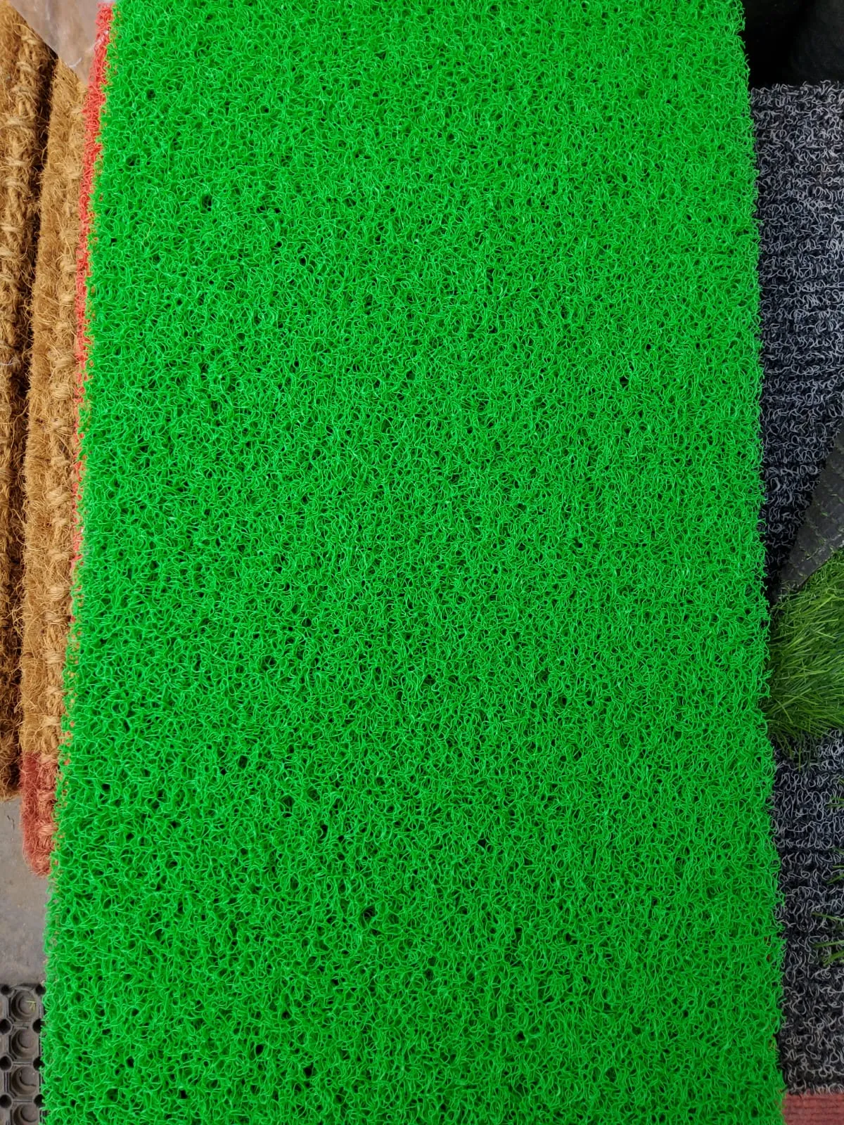 Small Dust Trapping Cushion Mat 19 - Durable and Stylish Floor Protection